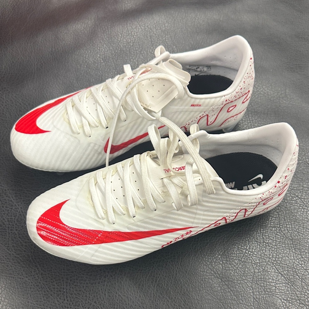 Nike White and Red Athletic Cleats